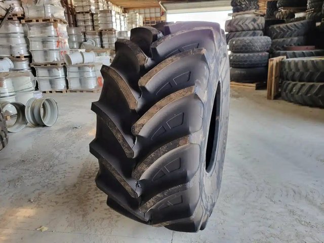 Tianli 800/65R32 Pneus