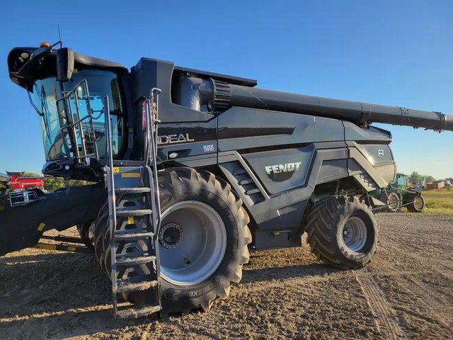 2021 Fendt IDEAL 8 Batteuse
