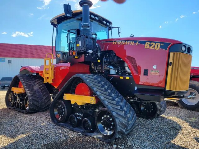 2025 Versatile 620DT Tracteur