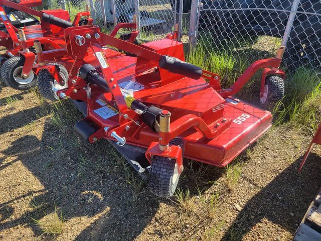 2023 Farm King Y555 Tondeuse de finition