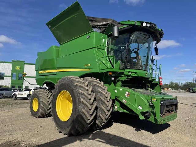2024 John Deere S770 Batteuse