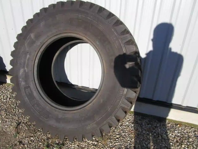 2015 Kubota Nokian 400/80R24 Tracteur