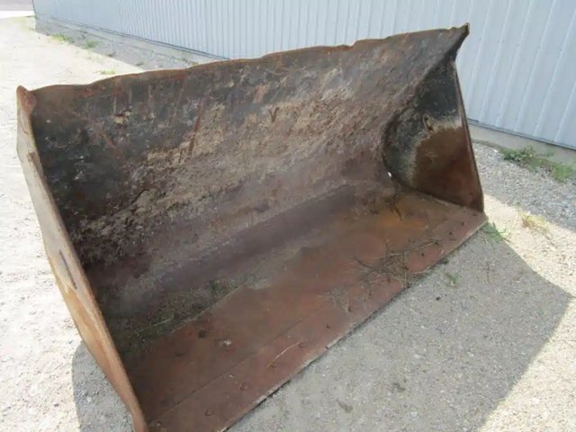 New Holland 1 CU YD Godet (bucket)