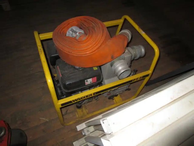 2006 Wacker Neuson PT-3 Pompe