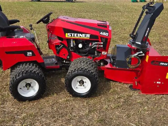 2017 Steiner 450 Tracteur