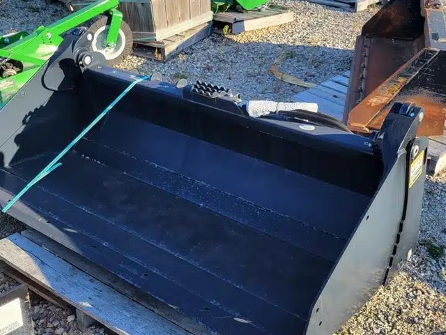 John Deere MP72B 4in1 Godet (bucket)