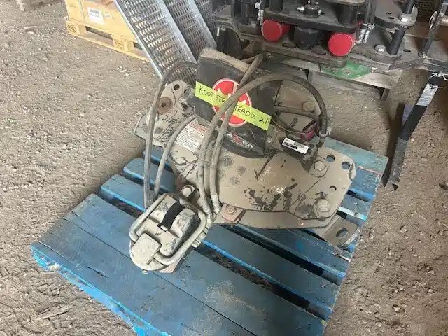 ProTrakker 400DB DRAWBAR HOOKUP Système de guidage
