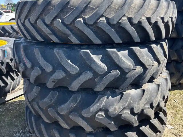 Trelleborg 380/90R46 Pneus et roues