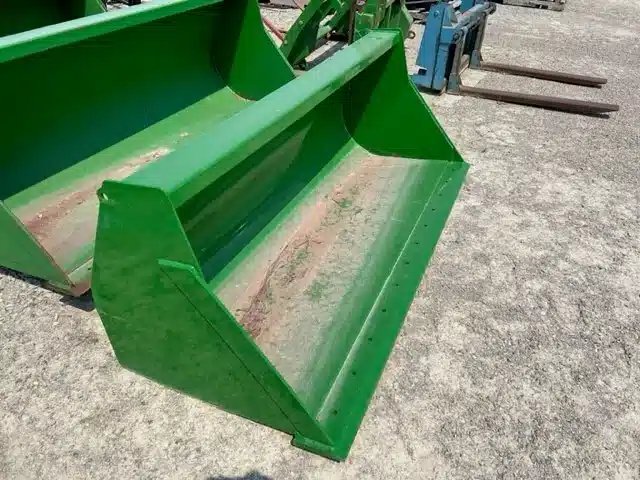 John Deere 73" Tracteur avec chargeur