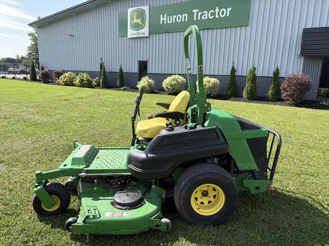 2018 John Deere Z997R Tondeuse à rayon de braquage zéro