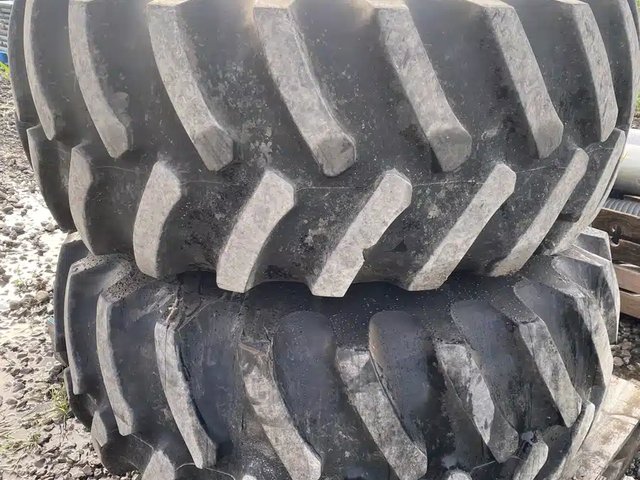 Firestone 620/75R26 Pneus et roues