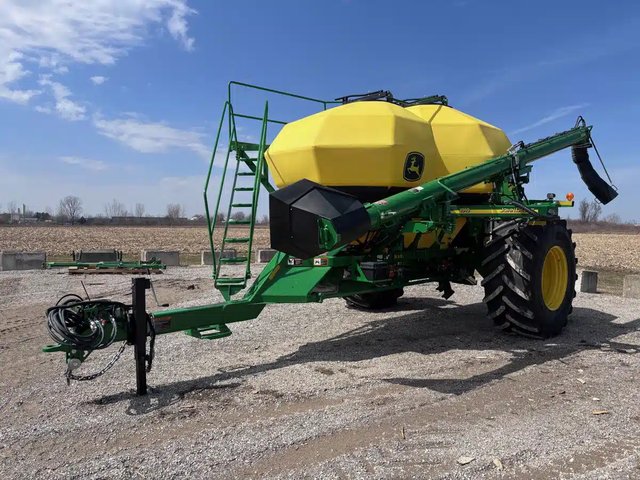 2022 John Deere 1910 Semoir à air