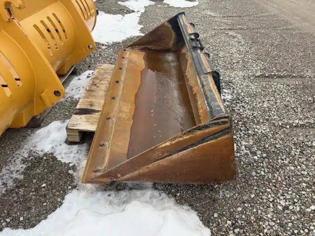 John Deere 84" BUCKET Accessoires