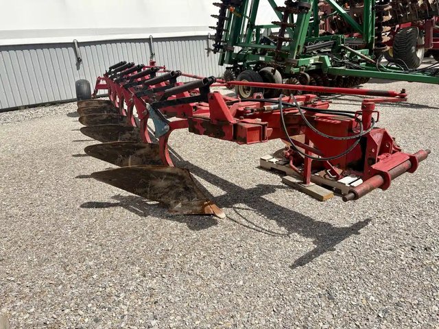 Kongskilde 6 FURROW Charrue