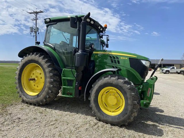2016 John Deere 6130R Tracteur