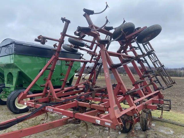 Case IH 4600 Cultivateur