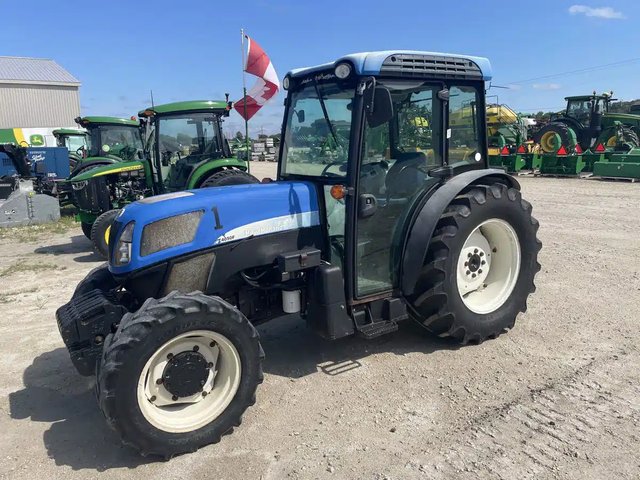2012 New Holland T4050F Tracteur
