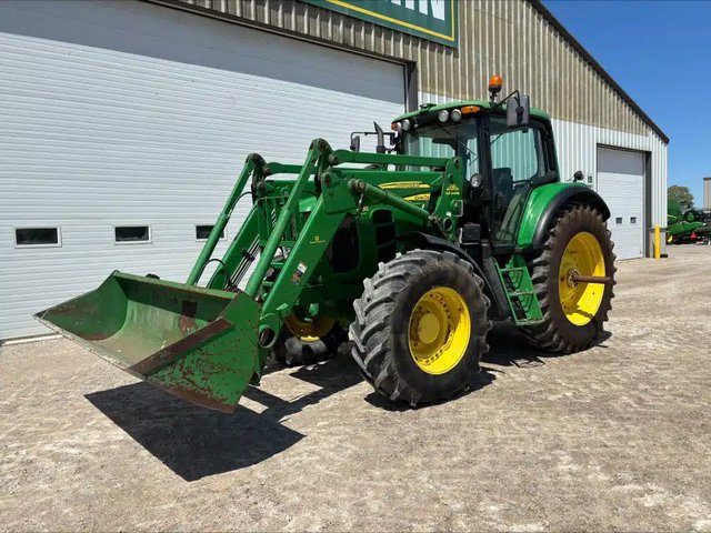 2011 John Deere 7330 PREMIUM Tracteur