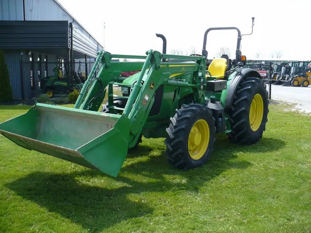 2024 John Deere 5095M Tracteur