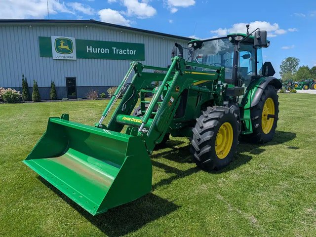 2024 John Deere 5120M Tracteur