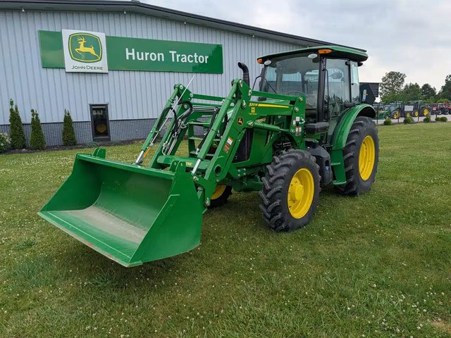 2025 John Deere 5090E Tracteur