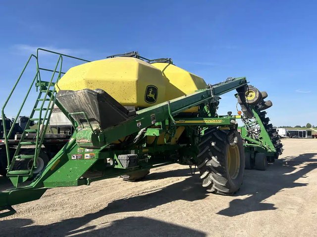 2021 John Deere 1890 Semoir à air