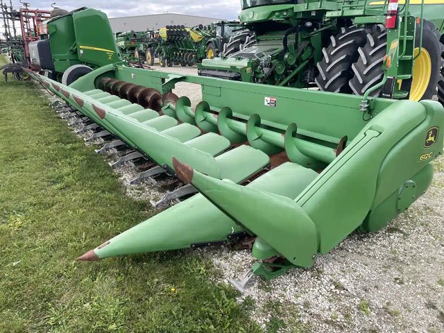 2009 John Deere 612C Nez - Maïs