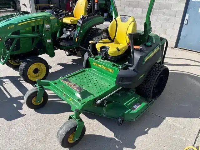 2018 John Deere Z997R Tondeuse à rayon de braquage zéro
