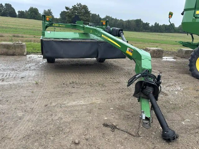 2019 John Deere 630 MOCO Faucheuse-conditionneuse