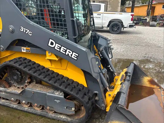 2021 John Deere 317G Chargeur sur chenilles