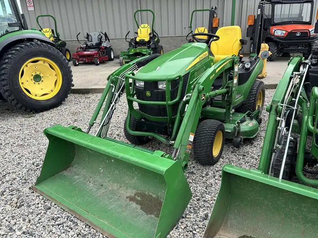 2019 John Deere 1025R Tracteur