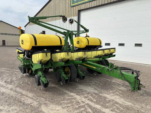 2004 John Deere 1760 Planteur