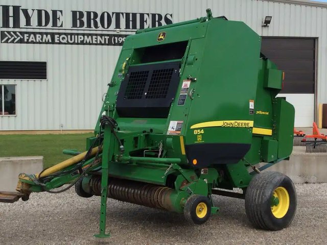 2010 John Deere 854SS Presse à Balle Ronde