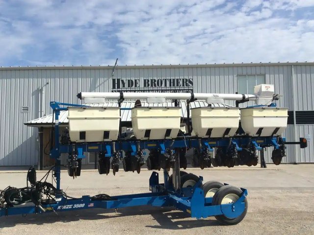 2019 Kinze 3500 Planteur