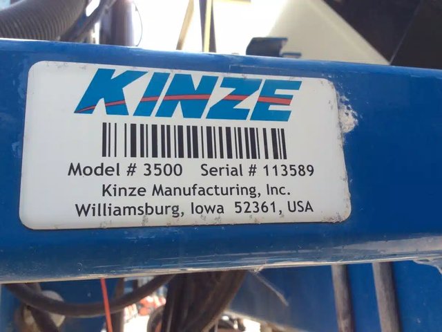 2019 Kinze 3500 Planteur