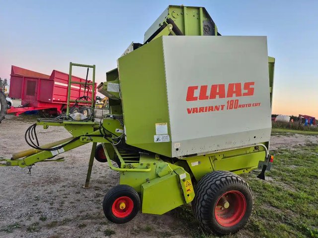 2000 CLAAS VARIANT 180RC Presse à Balle Ronde
