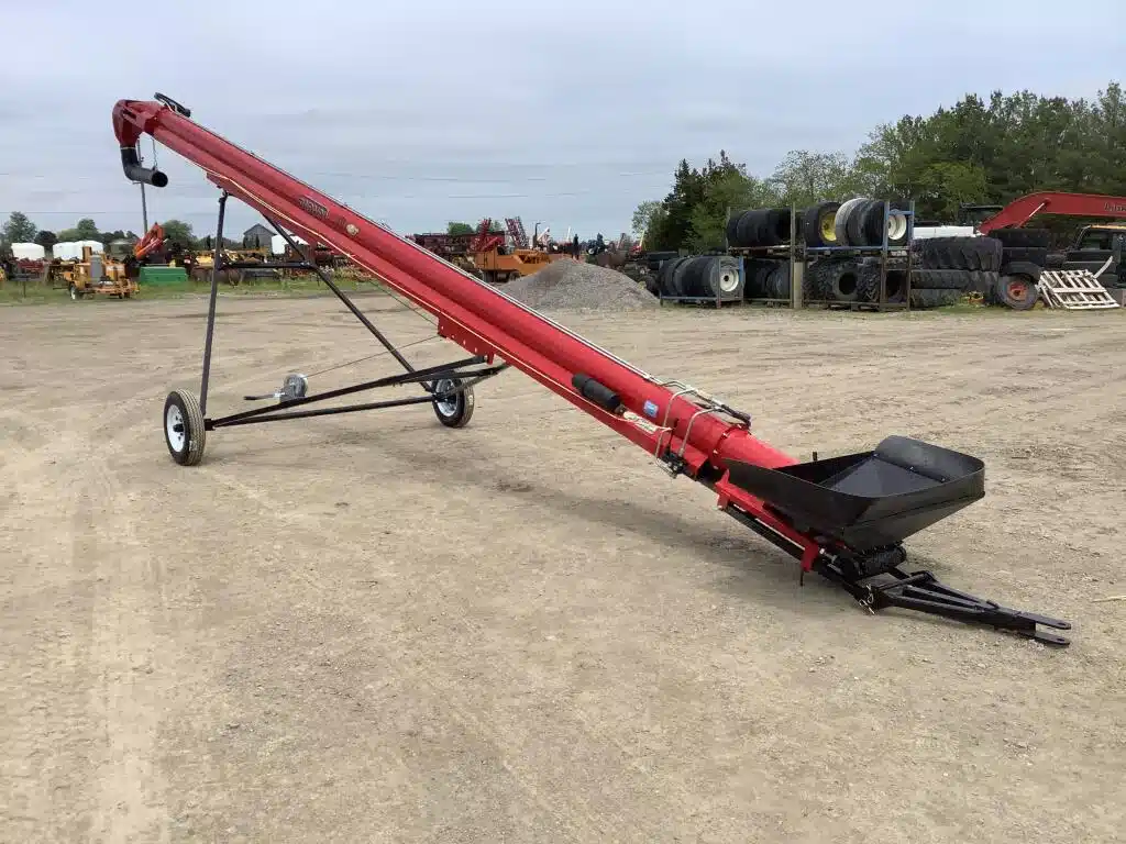 Gallery image 1 for New Easy-Vey 831 Belt Conveyor