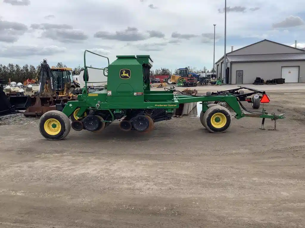 Photo de la Galerie 2 pour John Deere 1590 Semoir