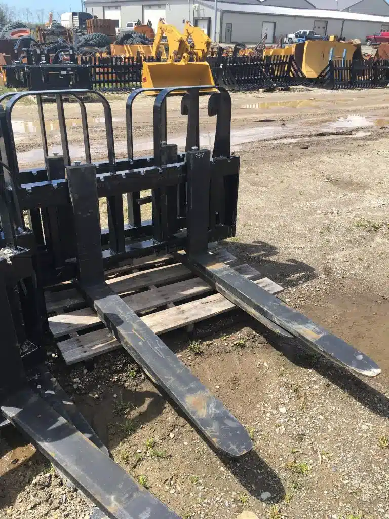 Gallery image 1 for 2019 HLA Attachments HD7548CAFFC Backhoe Attachment