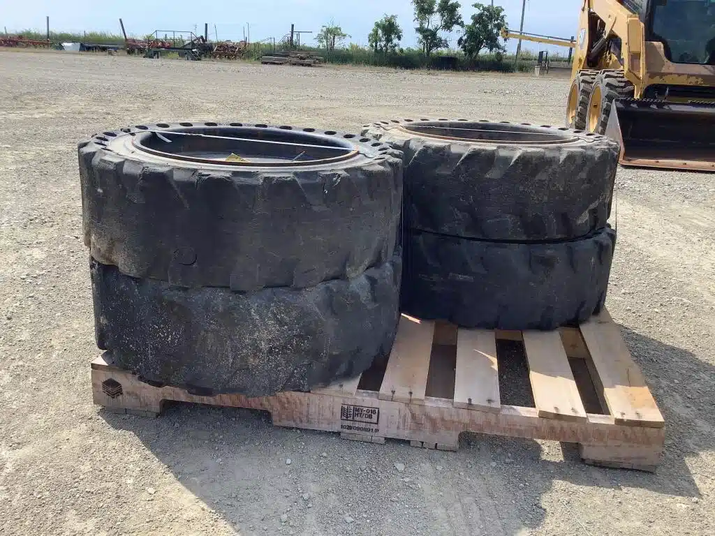 Gallery image 2 for Used Misc Tires