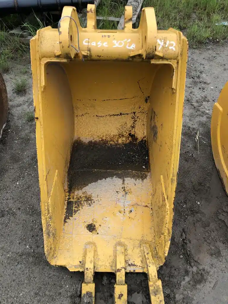 Gallery image 1 for Used Case 24 INCH Bucket