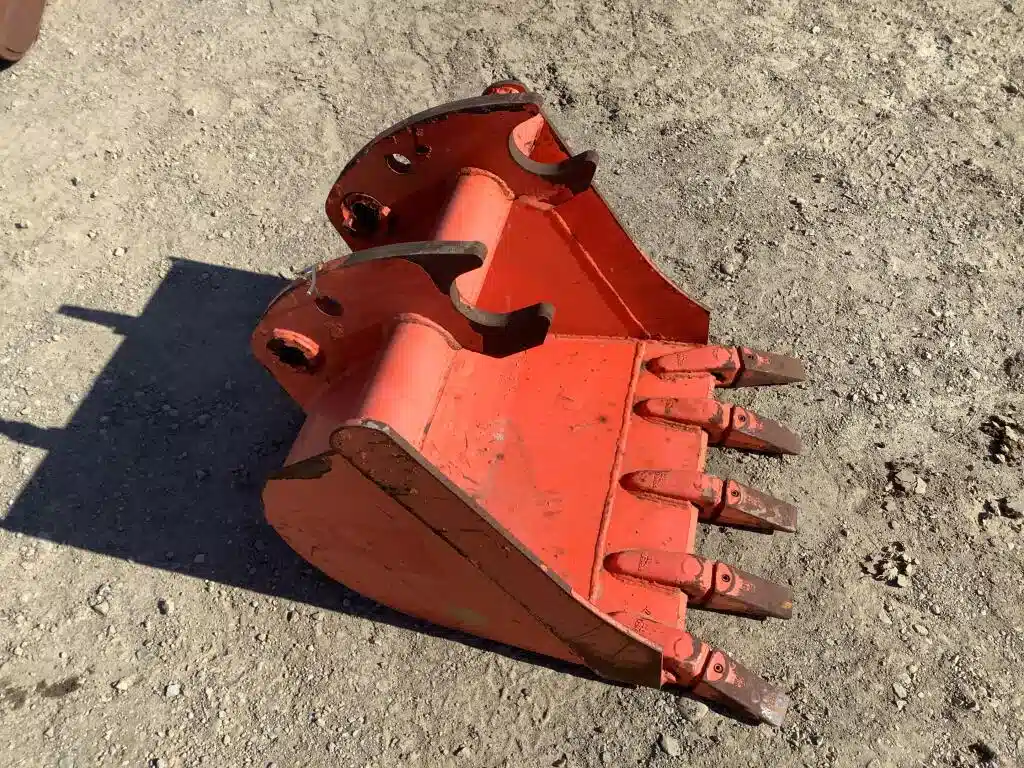 Gallery image 1 for Used Kubota 21 Bucket