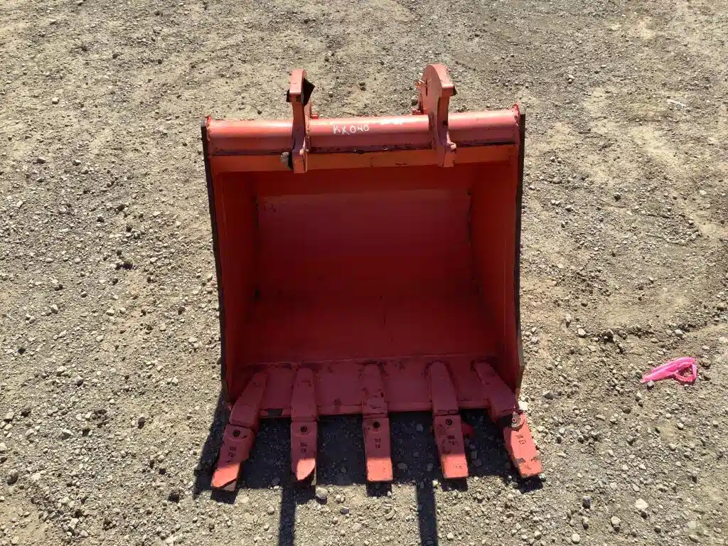 Gallery image 2 for Used Kubota Misc Bucket