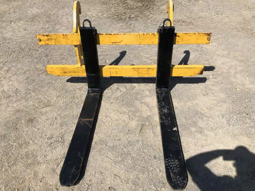 Gallery image 1 for Used John Deere HD HI VIZ Pallet Fork