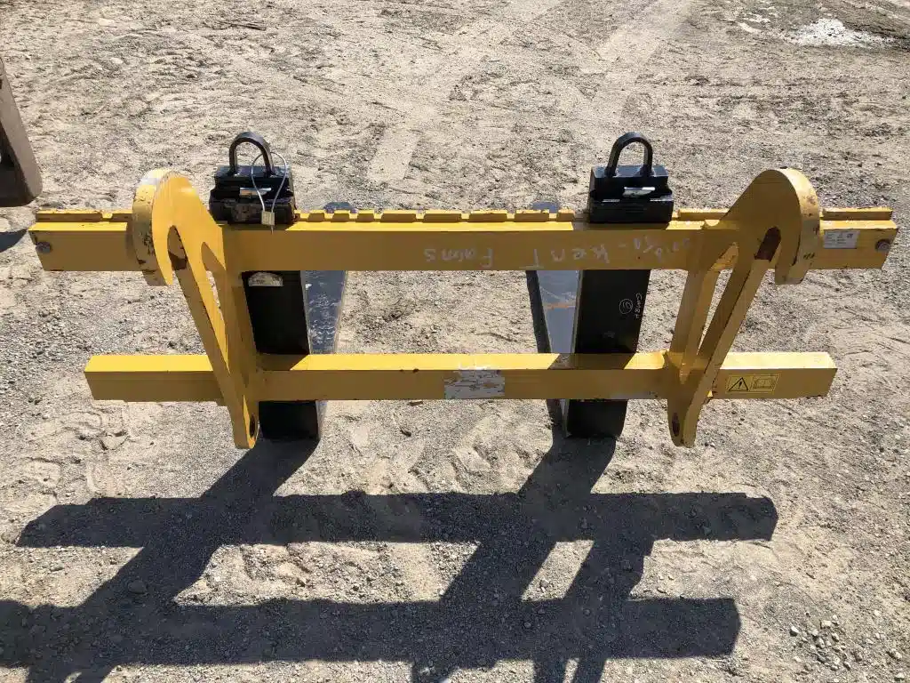 Gallery image 2 for Used John Deere HD HI VIZ Pallet Fork
