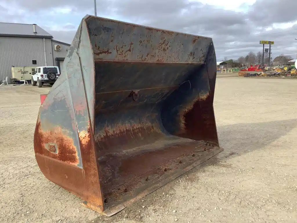 Gallery image 1 for Used 644K Attachment