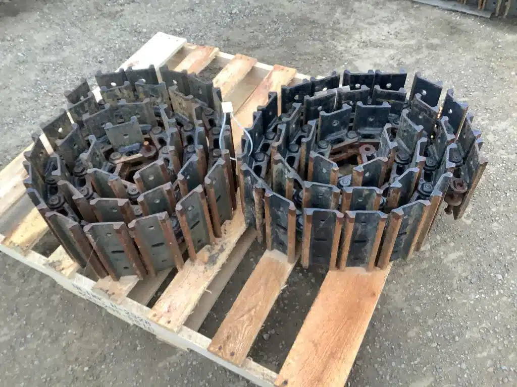 Gallery image 1 for Used Caterpillar 301.7D Tires