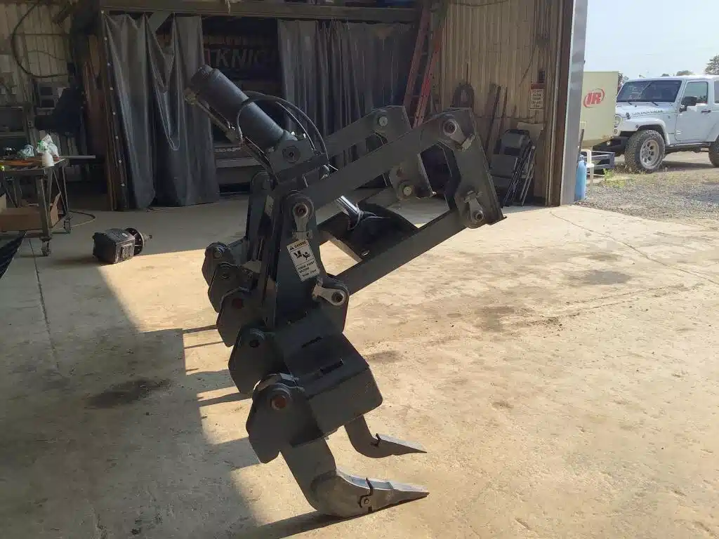 Gallery image 1 for Used Misc L&G Attachment