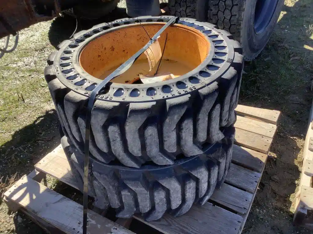 Gallery image 2 for Used Misc Tires