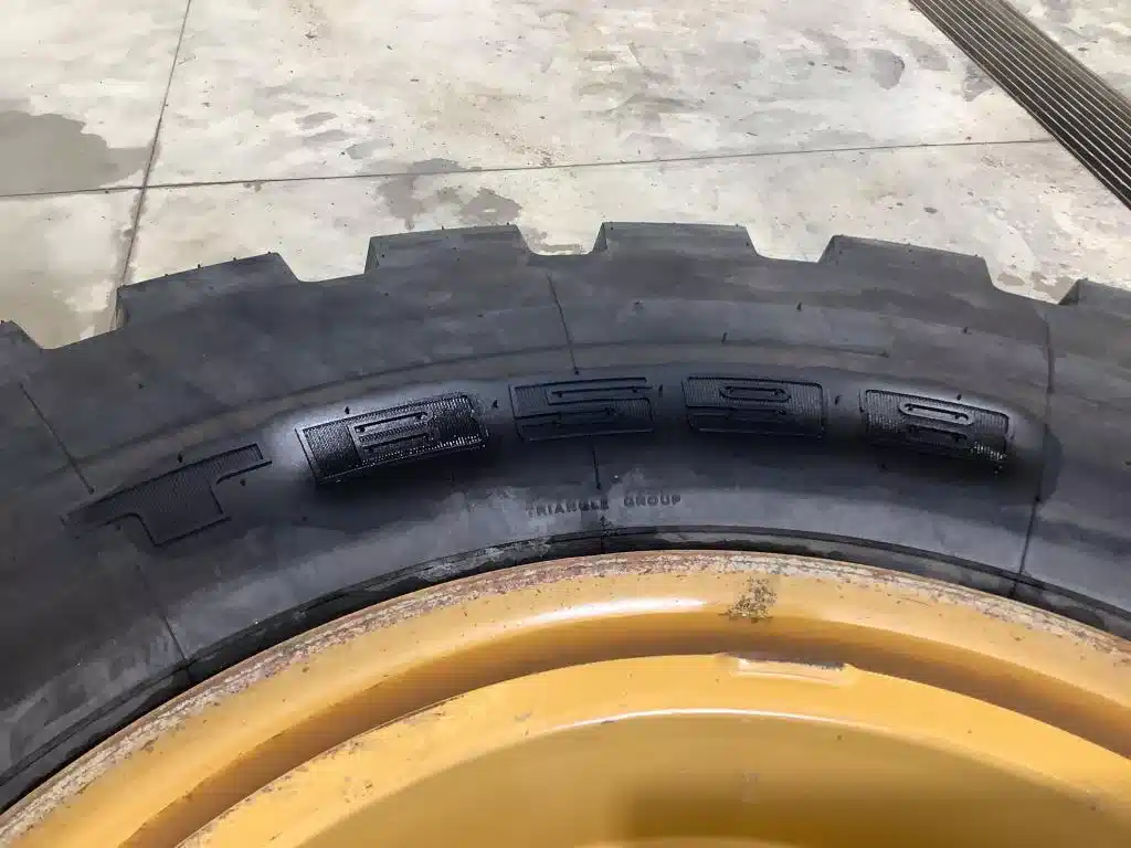 Gallery image 2 for Used 2021 Caterpillar 966 Front End Loader